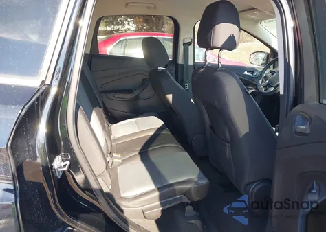 2016 Ford Escape Se z USA, uszkodzony, nr VIN 1FMCU9GX0GUC67467